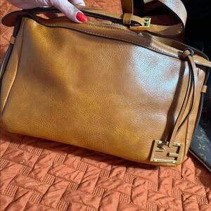 Elegant Tan Leather Handbag